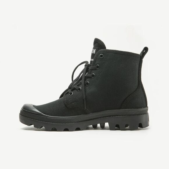 NIB Palladium PALLABROUSSE X KITSUNE in Black - Unisex Sizing - Picture 5 of 8